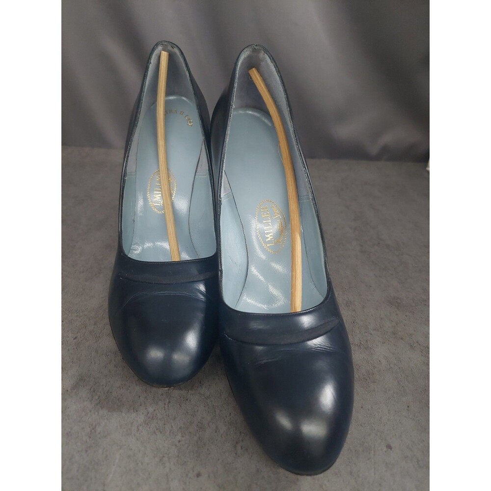 I Miller Navy Pumps Size 7.5AAA vintage In Box